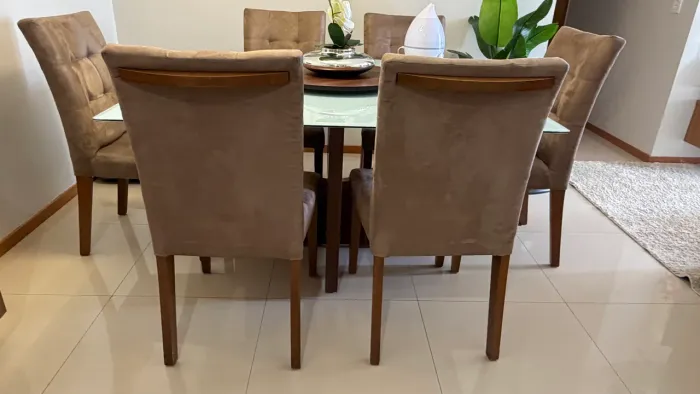 Conjunto com 6 Cadeiras Estofadas para Sala de Jantar
