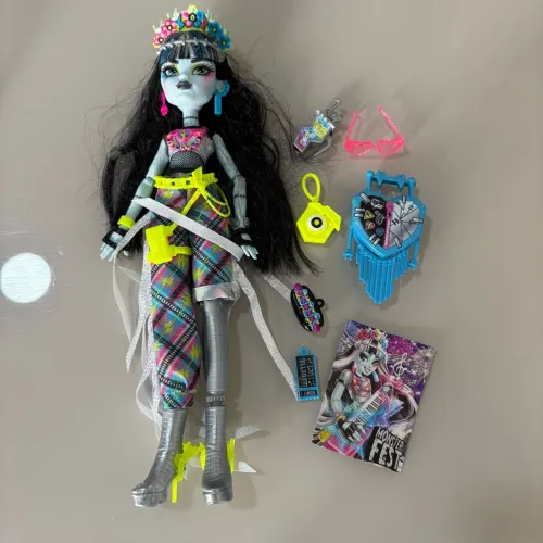 Boneca Frankie Stein Monster Fest g3 Monster High
