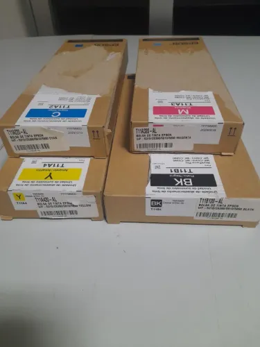 Vendo kit de tinta Epson modelo WF - C 5890