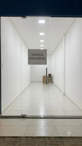 Ponto Comercial na Cidade Universitária (Água Incluso)