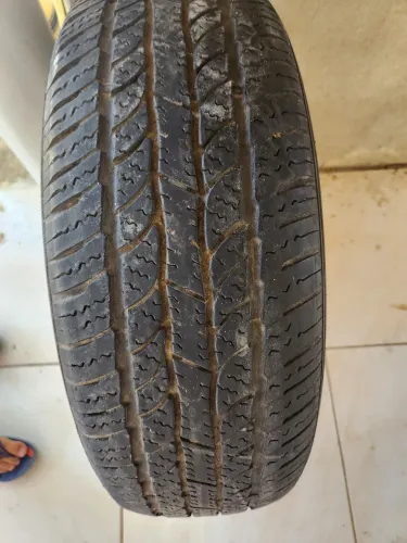 Pneu 215/60 R17 XBRI ZPITZ
