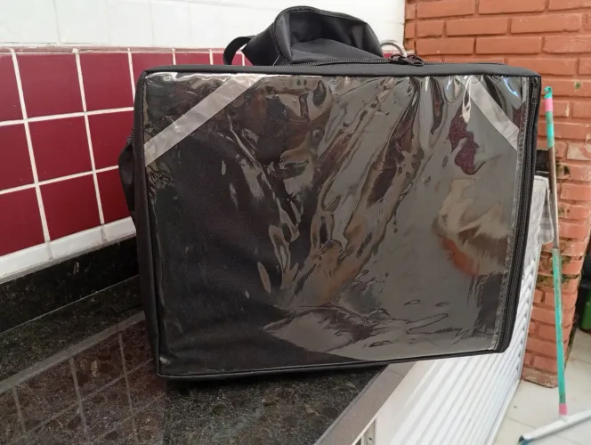 Vendo beg e um suporte para celular