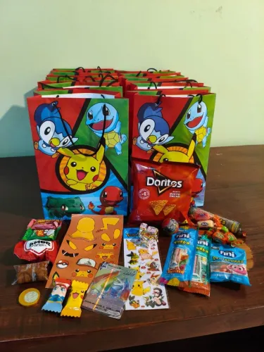 Kit 10 Sacolinhas Surpresa Pokémon Recheadas 280g Festa Aniversário Infantil