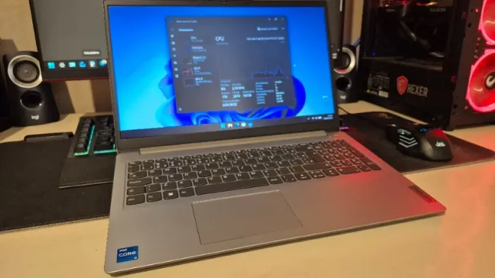 Notebook Lenovo i5, SSD 512GB, 8GB, com garantia e brindes!