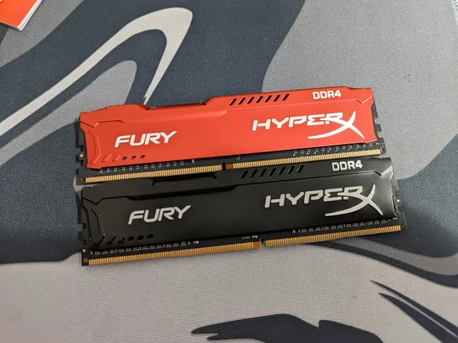 Memória ram hyperx ddr4 8Gb+8Gb