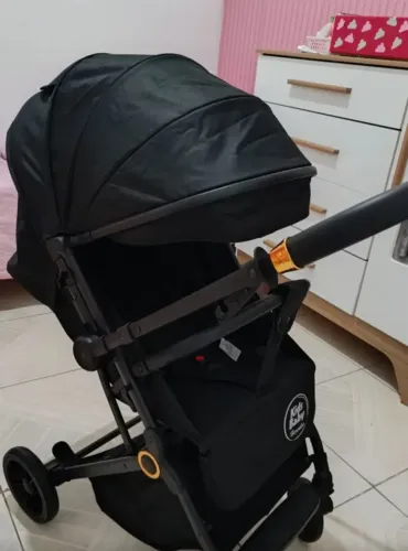 carrinho de bebê 