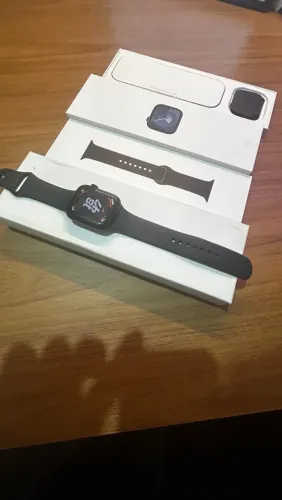 Apple Watch Séries 9 - 45mm
