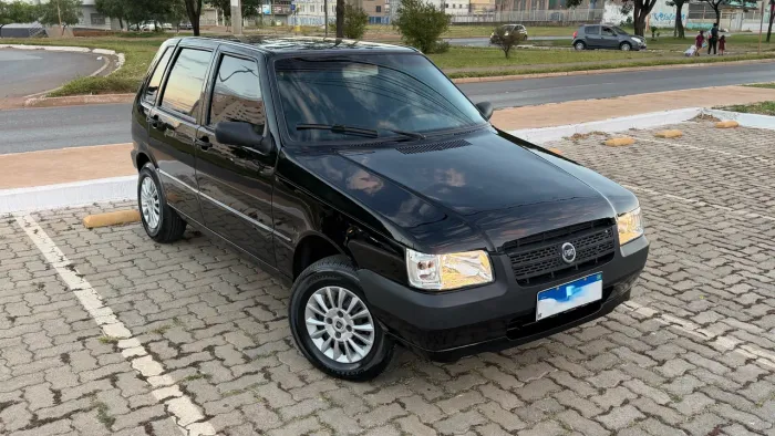 Fiat Uno Mille 1.0 Fire/ F.flex/ Economy 4P 2004