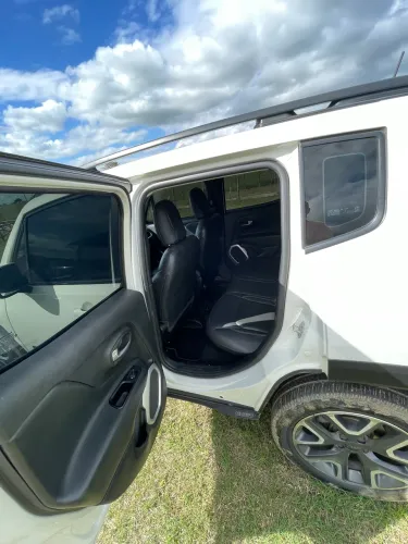 Jeep Renegade Longitude 1.8 4X2 Flex 16V Aut. 2020