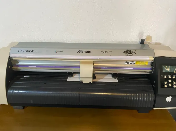 Plotter mimaki cg60sriii