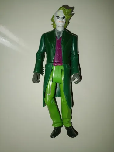 Boneco Coringa de O Cavaleiro das Trevas Mattel