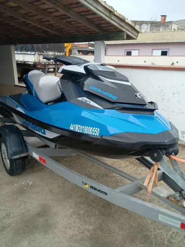 Jet ski GTI 130se seadoo 