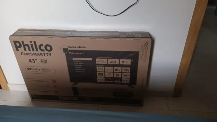 Smart TV Philco 43' Caixa fechada