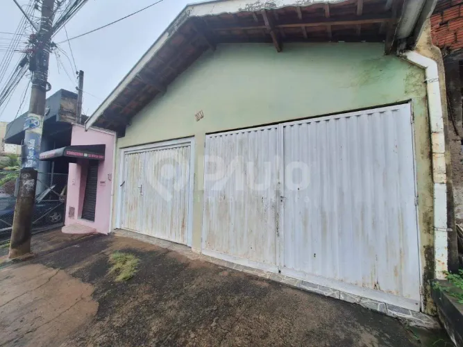 Casa com Salão á Venda - Bairro Costa Rica - Piracicaba SP
