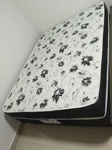 Cama box casal