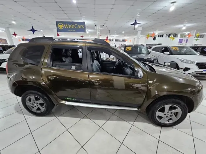 Renault Duster Dynamique 2.0 Hi-flex 16V Aut. 2013