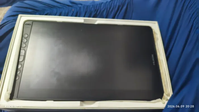 Huion Kamvas 13 Completa + Suporte Ajustável + Caixa Original
