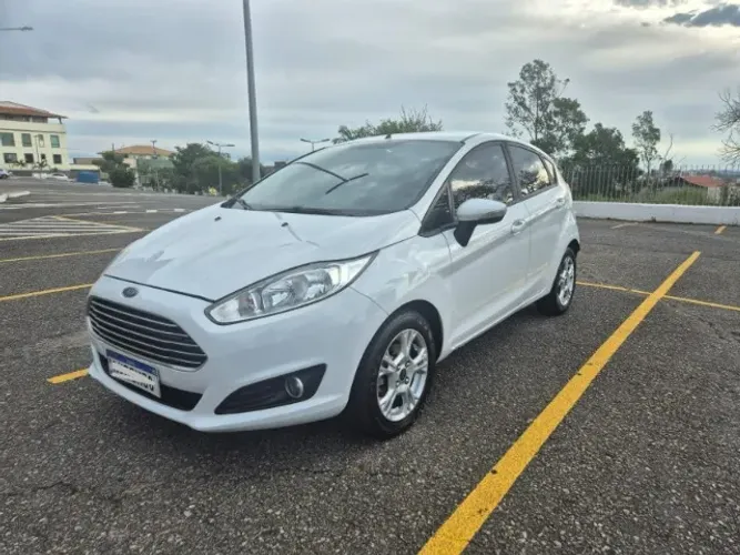 Ford Fiesta 1.6 16V Flex Mec. 5P 2014