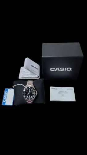 Relógio Casio Duro 38mm