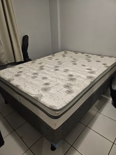 Cama box casal