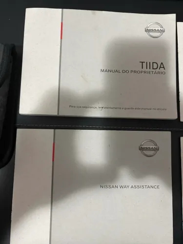 Kit manuais originais Nissan Tiida