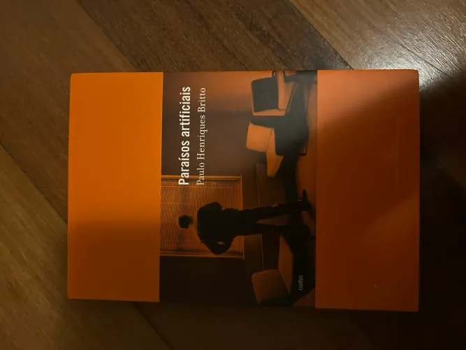Livro paraísos artificiais Paulo Henrique Britto