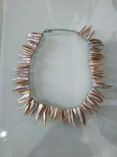 Colar de madrepérolas