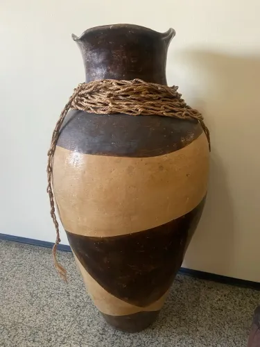 Vaso de Cerâmica Artesanal Grande para Decoração - 90cm