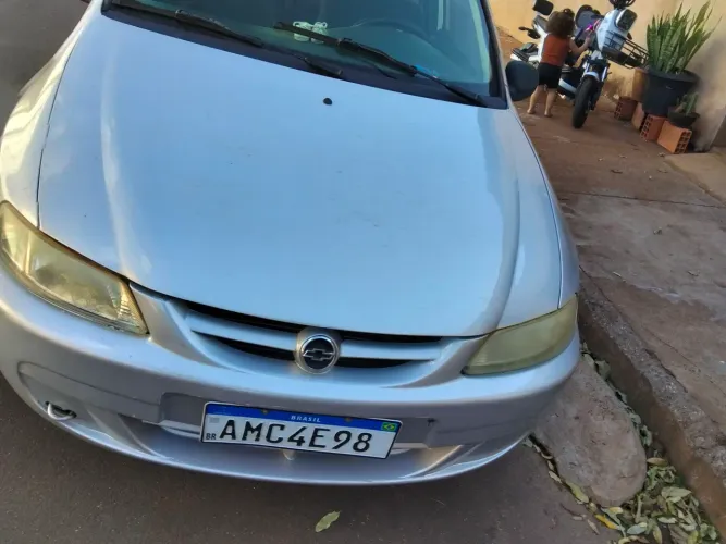 Chevrolet Celta Spirit 1.0 MPFI VHC 8V 3P 2005