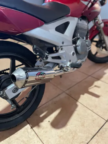 Escapamento gemoto para Twister