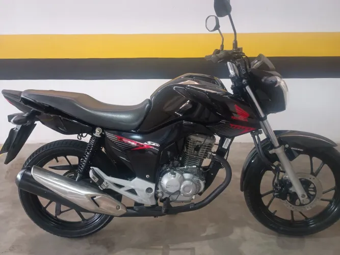 Fan 160 único dono tá abaixo da tabela excelente preço 22 X cartão troca o carro ou moto