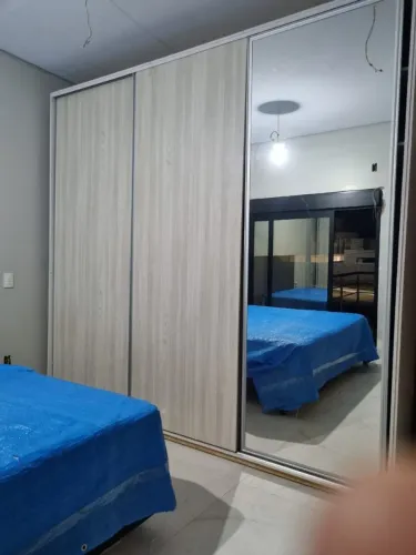 Guarda roupas de mdf