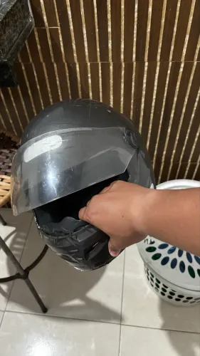 Capacete