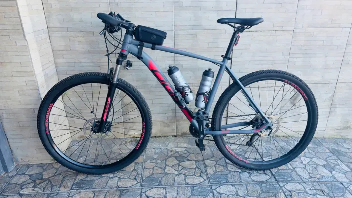 Bicicleta OGGI BIG WHEEL 7.0