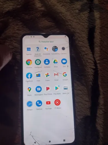 Celular usado em boa condição