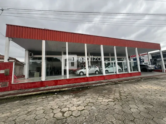 Loja Comercial no bairro Kobrasol - São José