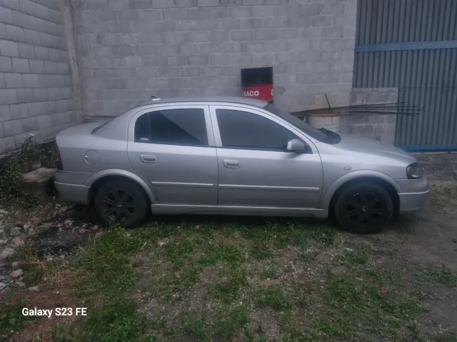 Chevrolet Astra GL Milenium 1.8 MPFI 4P 2001