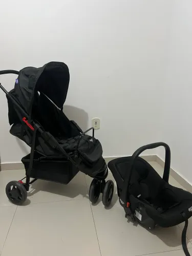 Carrinho + bebê conforto 