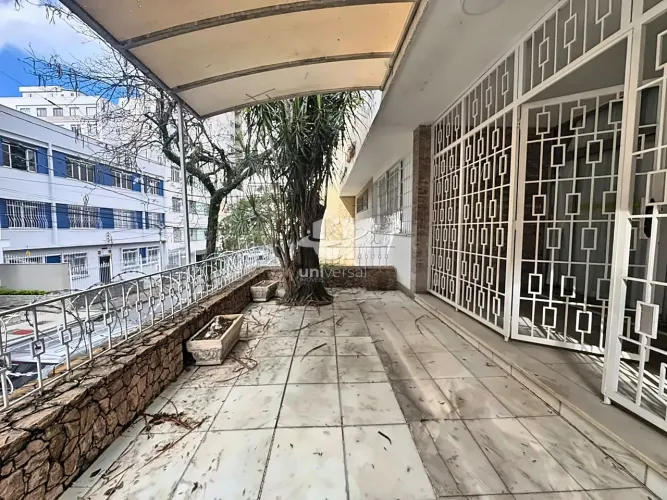 Casa 5 quartos - Centro