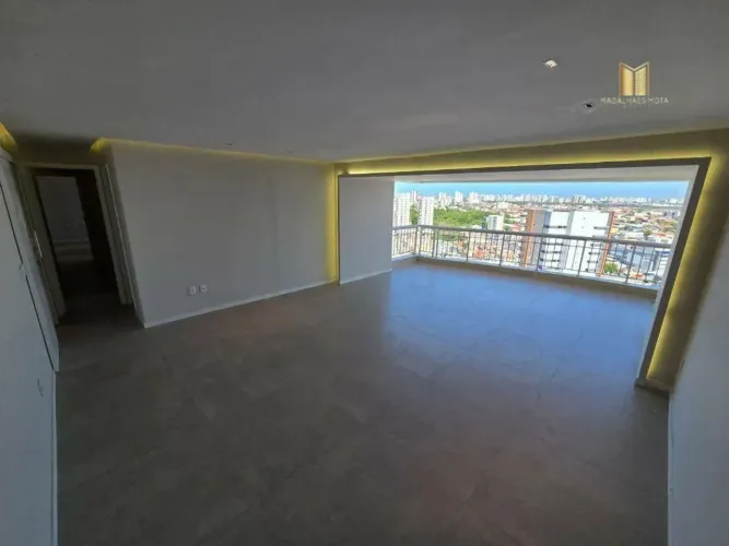 Apartamento com 3 dormitórios à venda, 142 m² por R$ 1.890.000,00 - Fátima - Fortaleza/CE