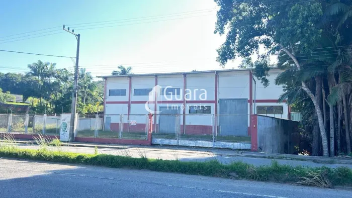 Galpão a venda no Rio Branco