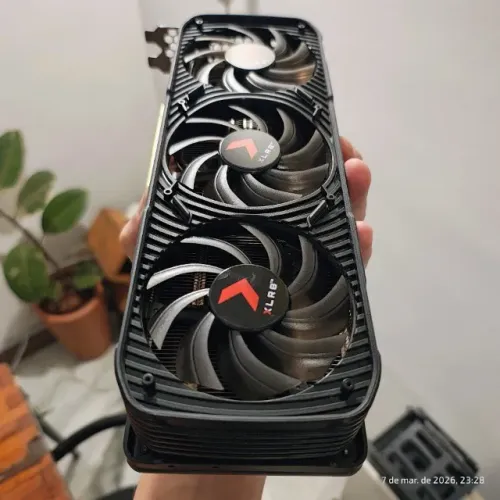 Placa de Vídeo RTX 3080 PNY 10Gb XLR8 Triple Fan