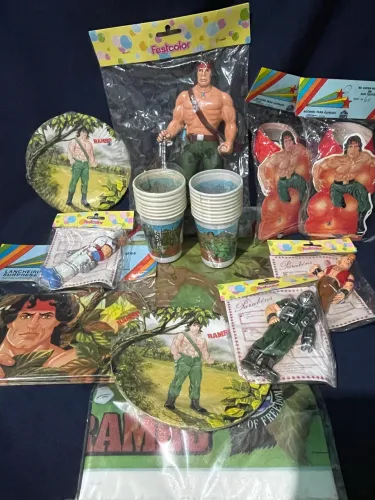 Coleção Bonecos Rambo itens de festa anos 80