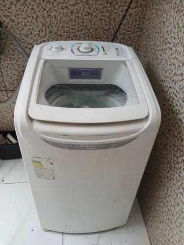 Maquina de Lavar 8 Kg
