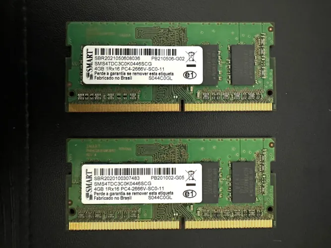 DUAS MEMÓRIAS RAM DDR4 SODIMM