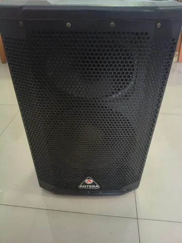 Caixa de som antera sc10 com defeito 