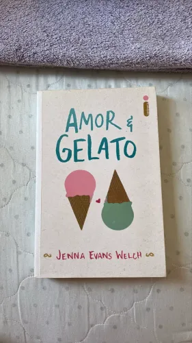 Livro Amor e Gelato