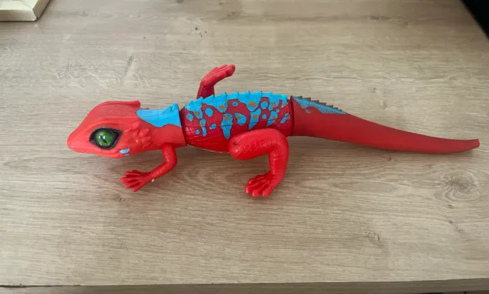 Lagarto ROBÔ ALIVE - Candide 