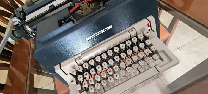 Máquina de escrever Underwood 298