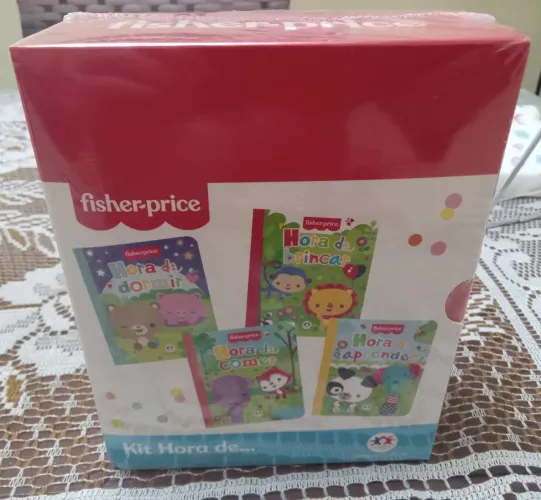 Kit com quatro livros infantis da Fischer-Price lacrado "Hora de..."